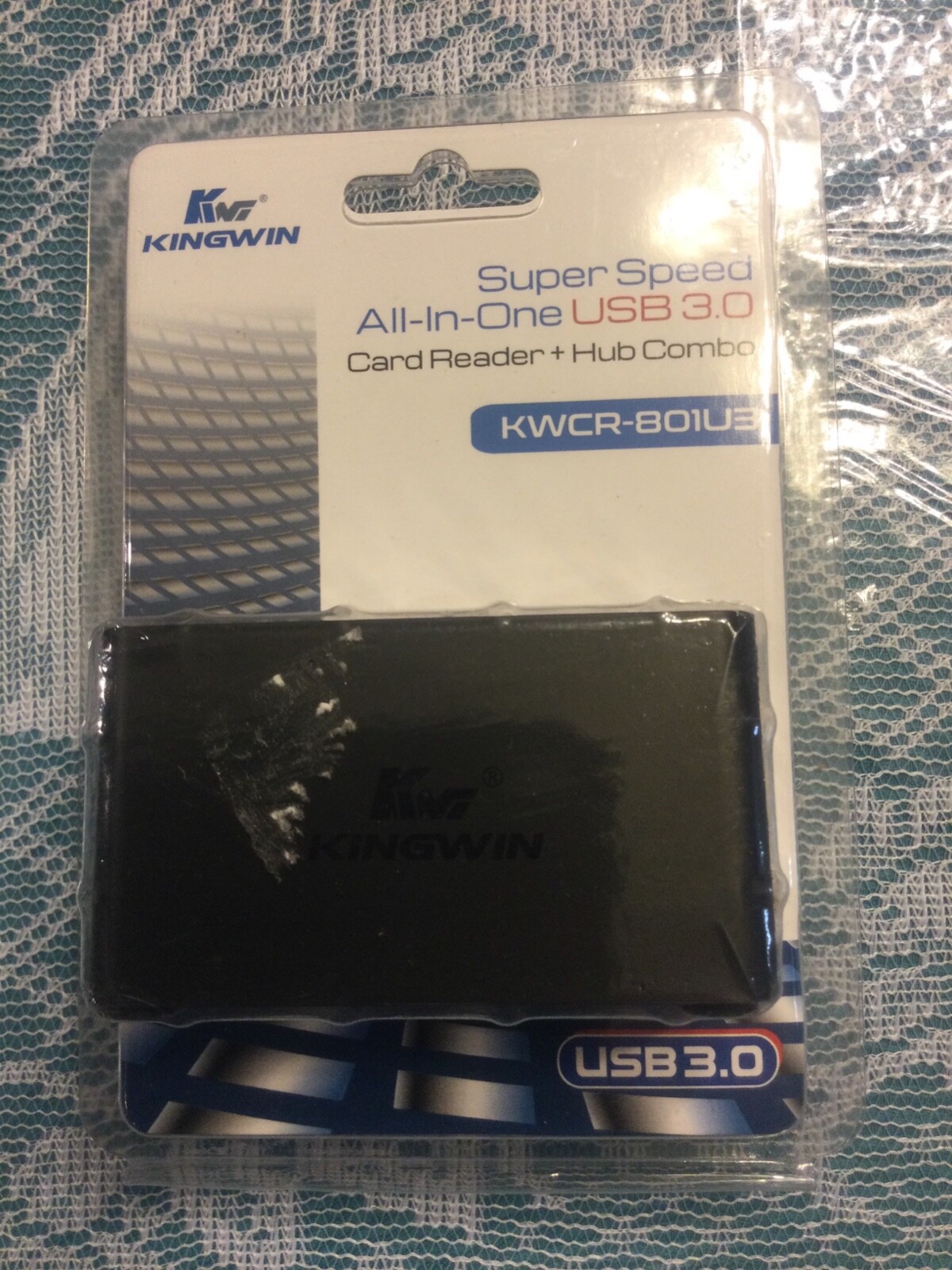 Kingwin KWCR-801U3 Super Speed All-In-1 USB 3.0 Card Reader + Hub Combo