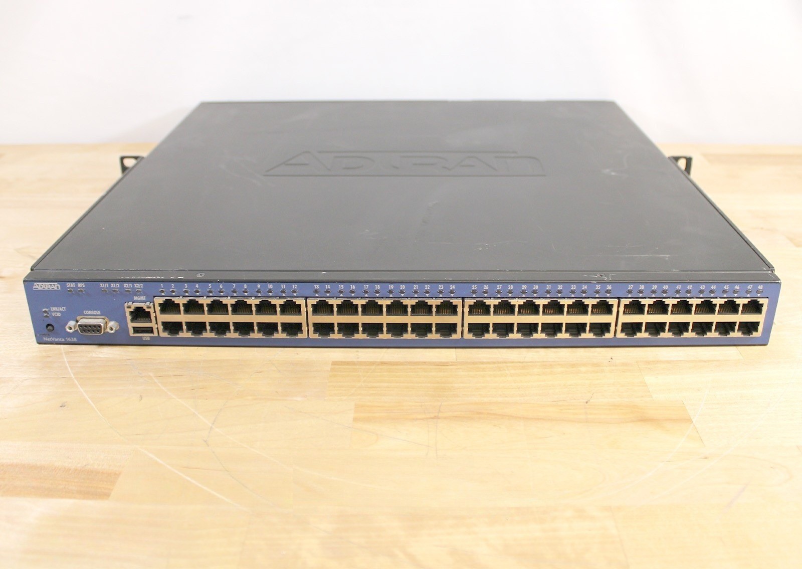 Adtran NetVanta 1638 Managed 48-Port Gigabit Ethernet Switch Layer 3