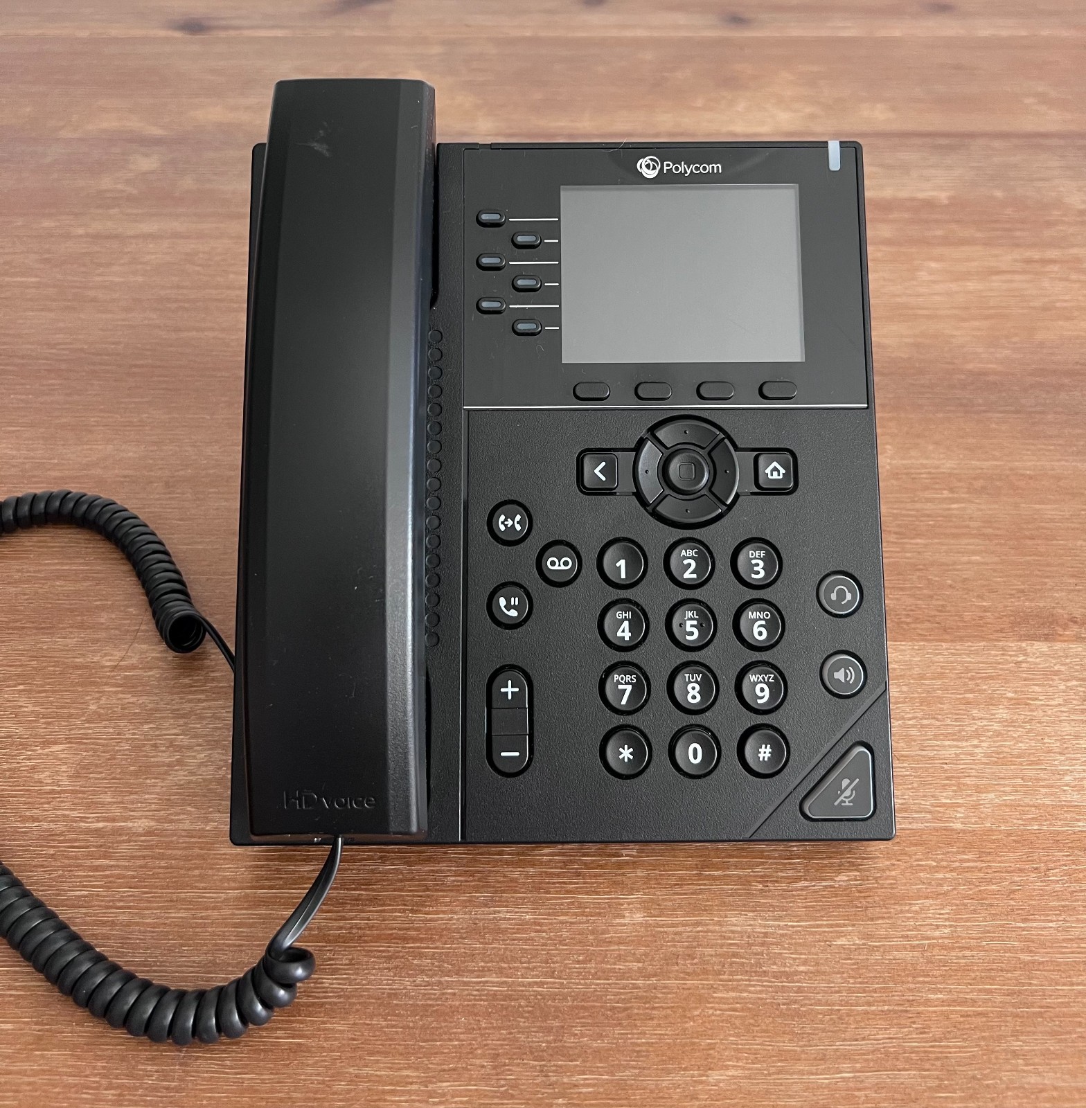 Polycom VVX 350 6-Line VoIP Phone RingCentral 3.5" Color LCD 2201-48830-001