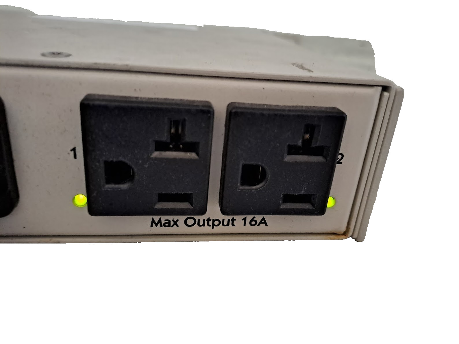 Server Technology Sentry CW-2H1-C20 Switched PDU 16A 120V
