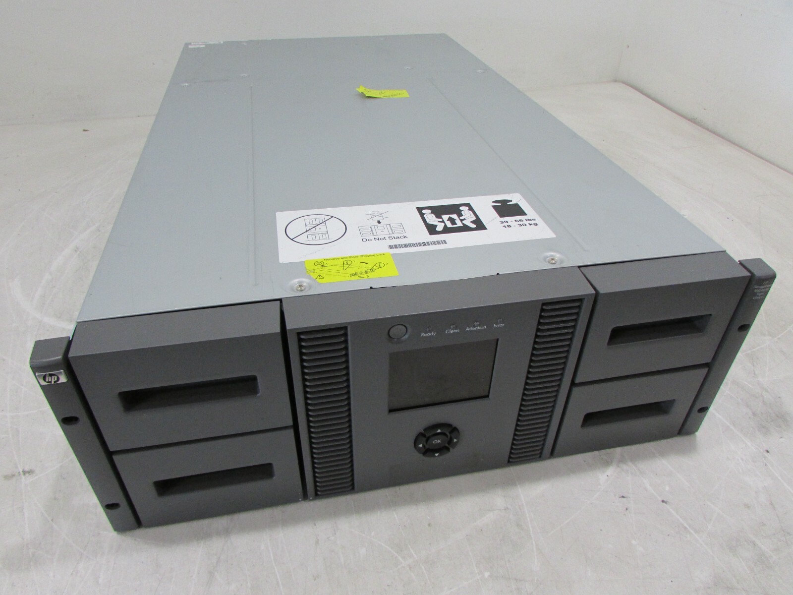 HP StorageWorks MSL4048 0 Drive Tape Library LVLDC-0501