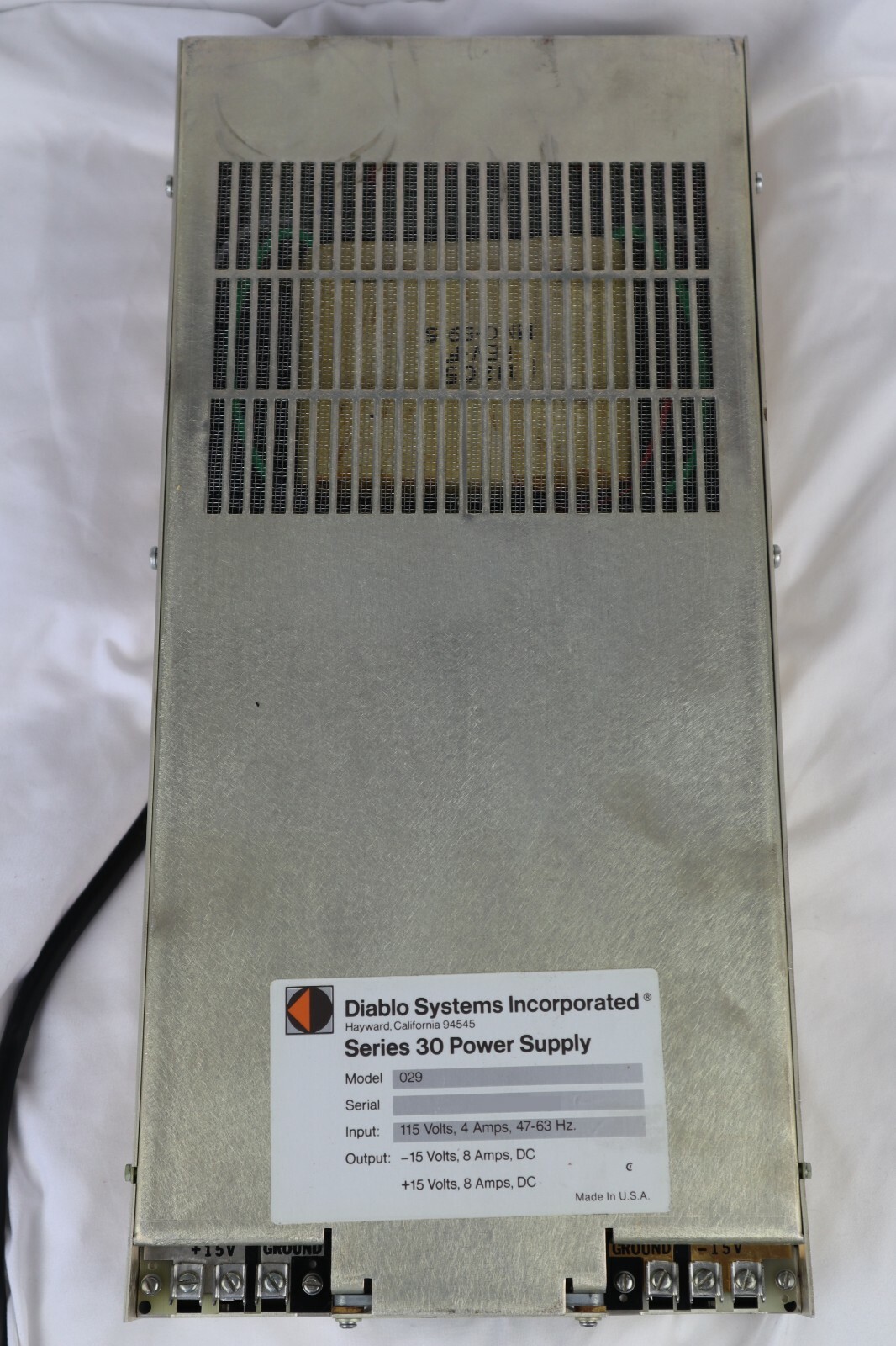 VINTAGE DIABLO PN 029 15V SERIES 30 POWER SUPPLY WITH ORIGINAL BOX AND MANUAL