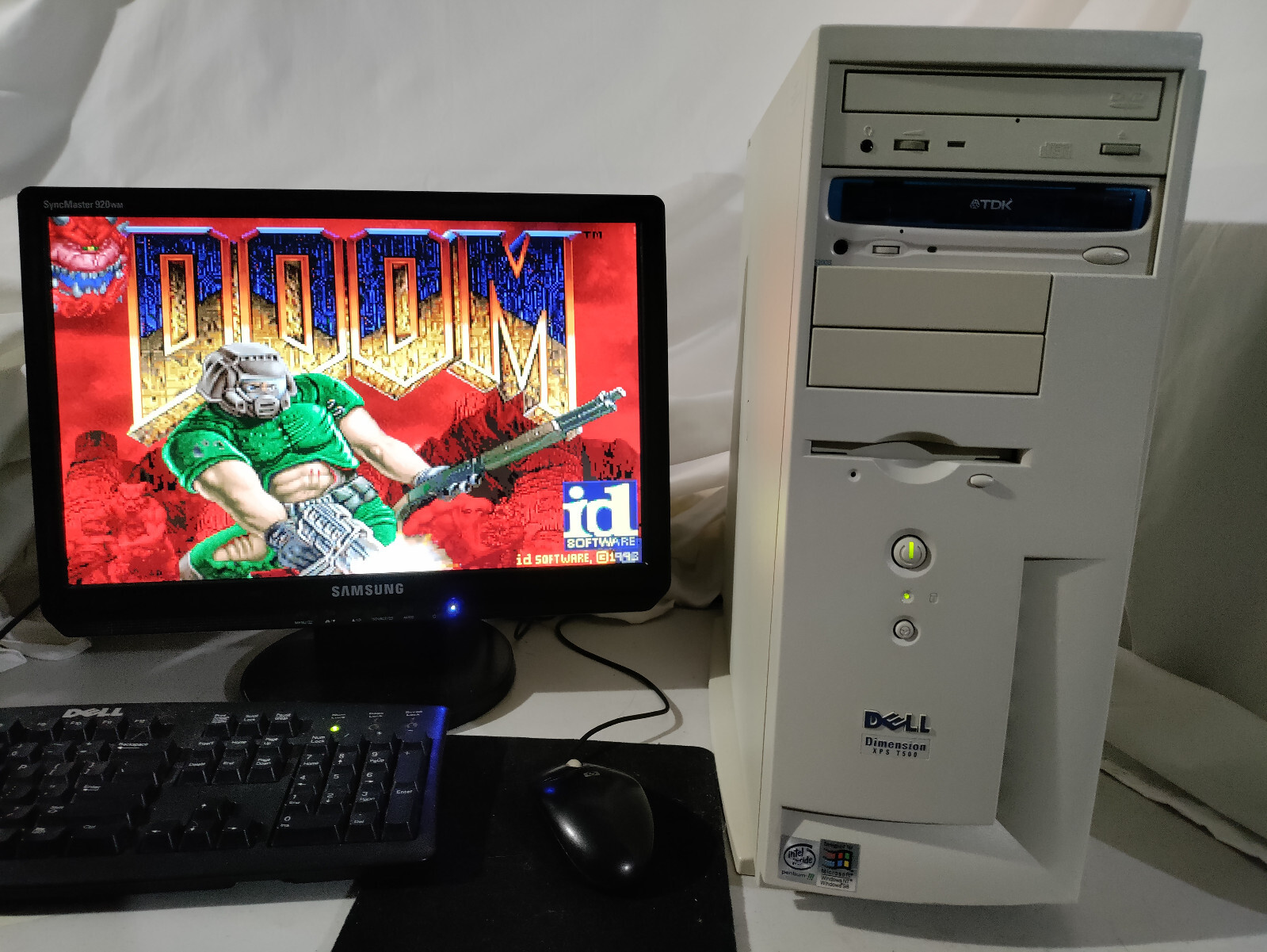 Vintage Windows 98 SE DELL XPS TRUE DOS RETRO GAMING Computer PC Yamaha + Games