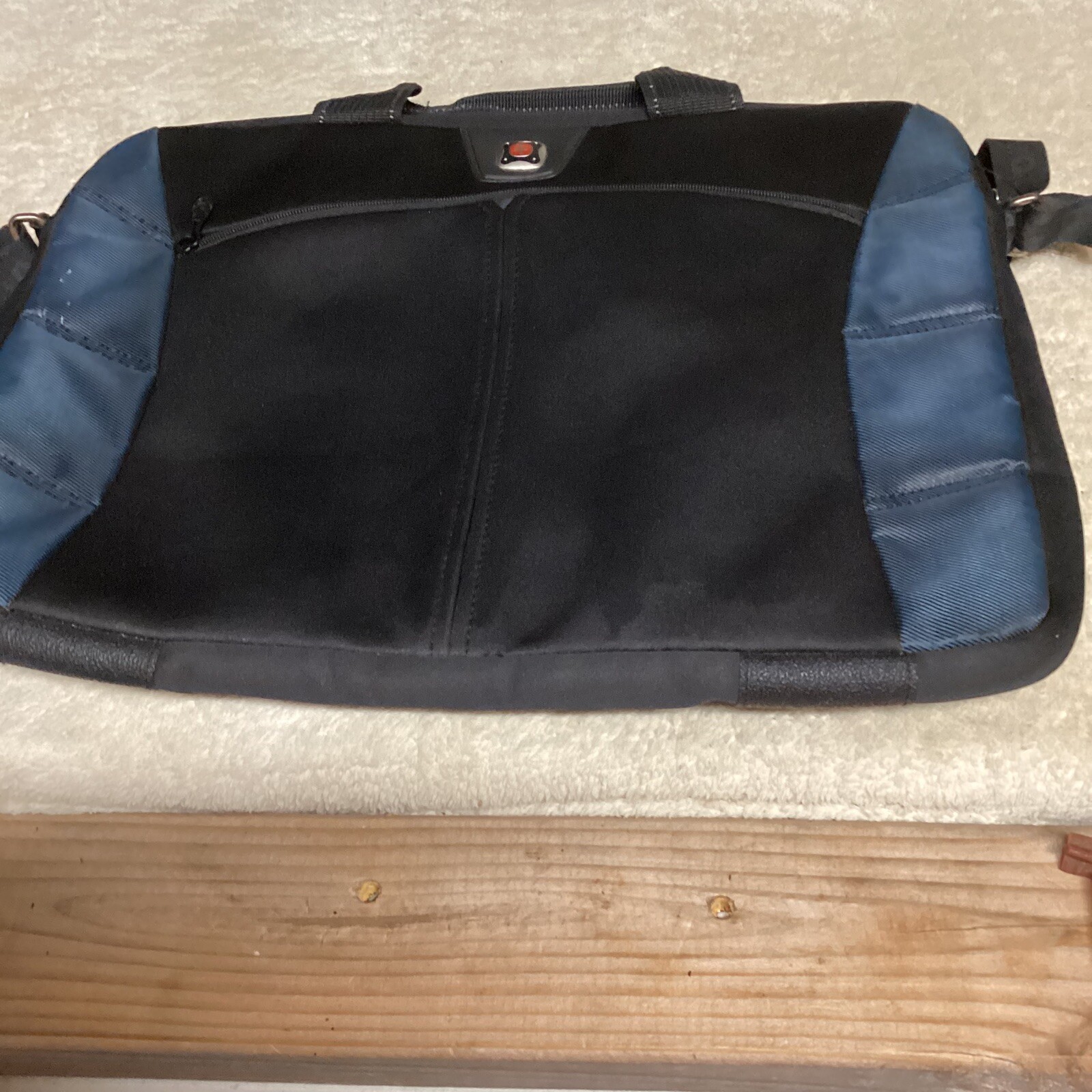 SwissGear By Wenger - The Sherpa black/blue slim case Preowned Distressed