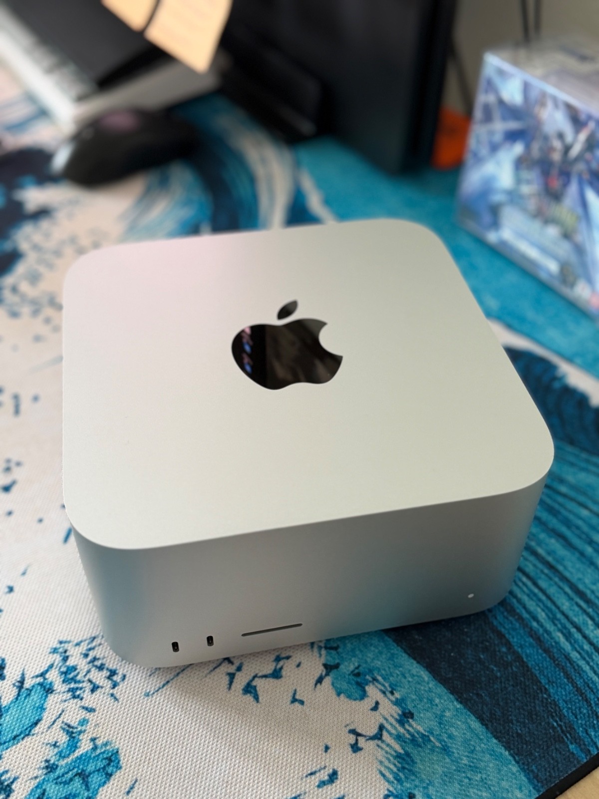 2022 Mac Studio, M1 Max, 10-core CPU / 24-core GPU, 64GB RAM, 1TB SSD, MINT
