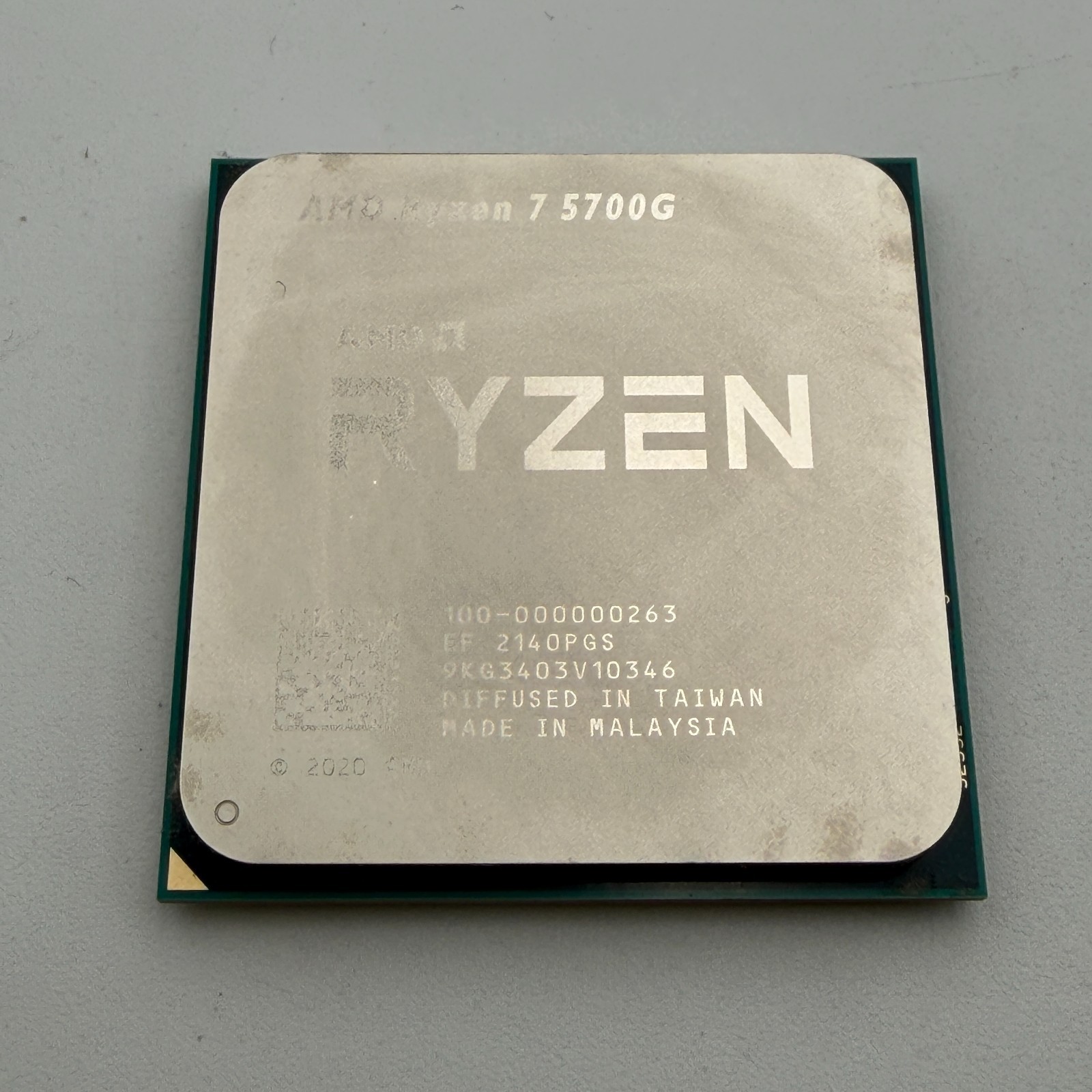 AMD Ryzen 7 5700G Processor (4.6 GHz, 8 Cores, Socket AM4) Tray - 100-000000263
