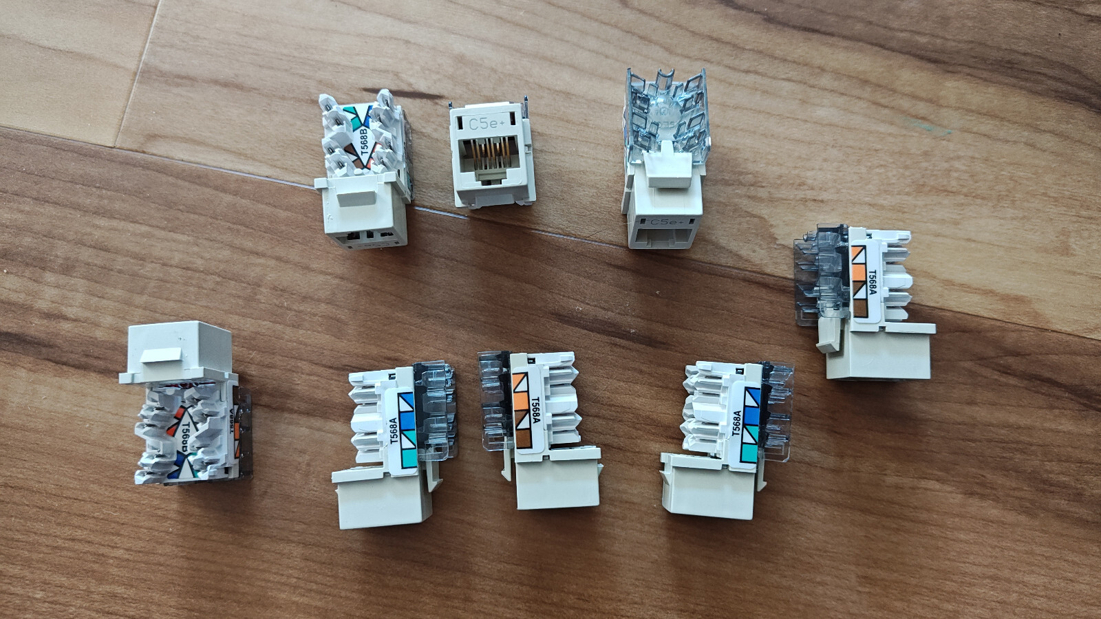 Hubbell Premise Wiring Cat5e Keystone Jack Office White HXJ5EOW