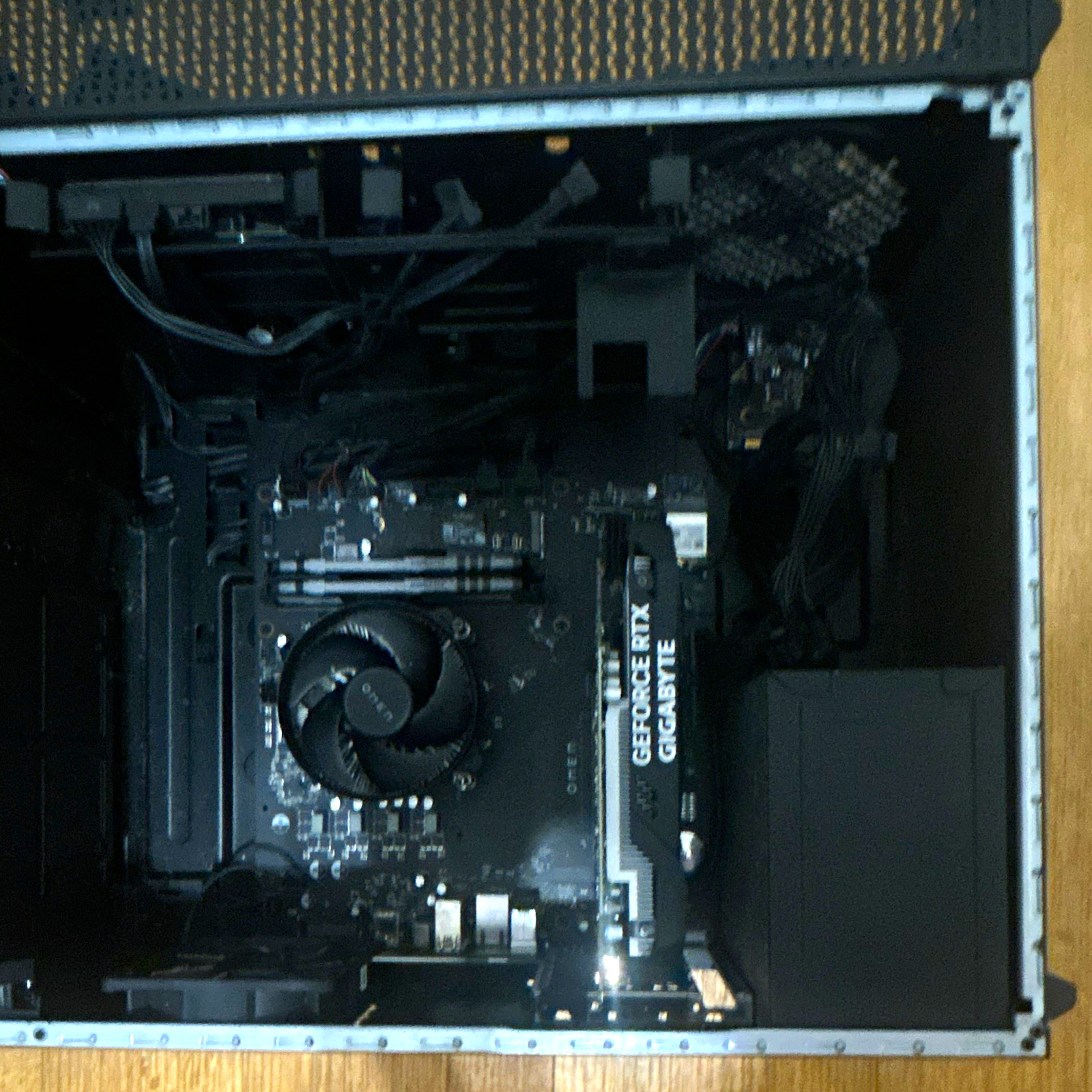 GIGABYTE GeForce RTX Graphics Card PC Case - MicroATX Form Factor, Black