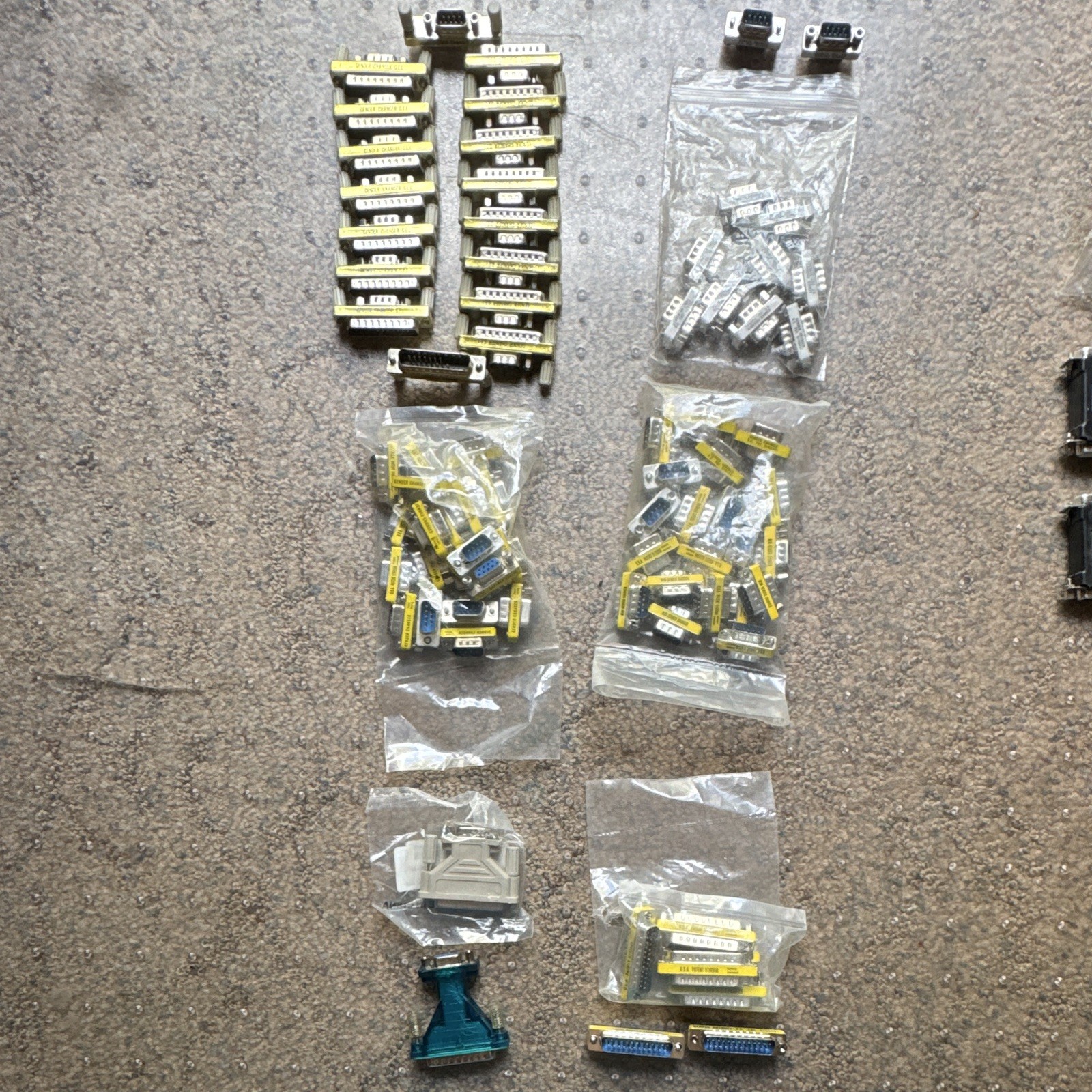 Large Lot DB-25 & DB-9 Gender Changers – Serial/Parallel Adapters Pieces Mixed