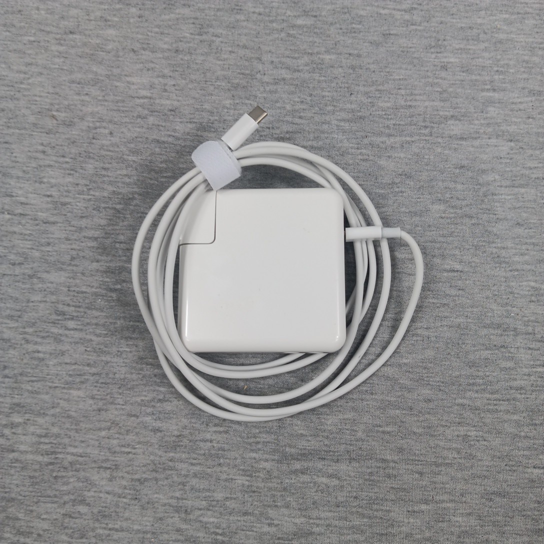 Apple 96W USB-C Power Adapter - MX0J2AM/A | MN#PD-96W