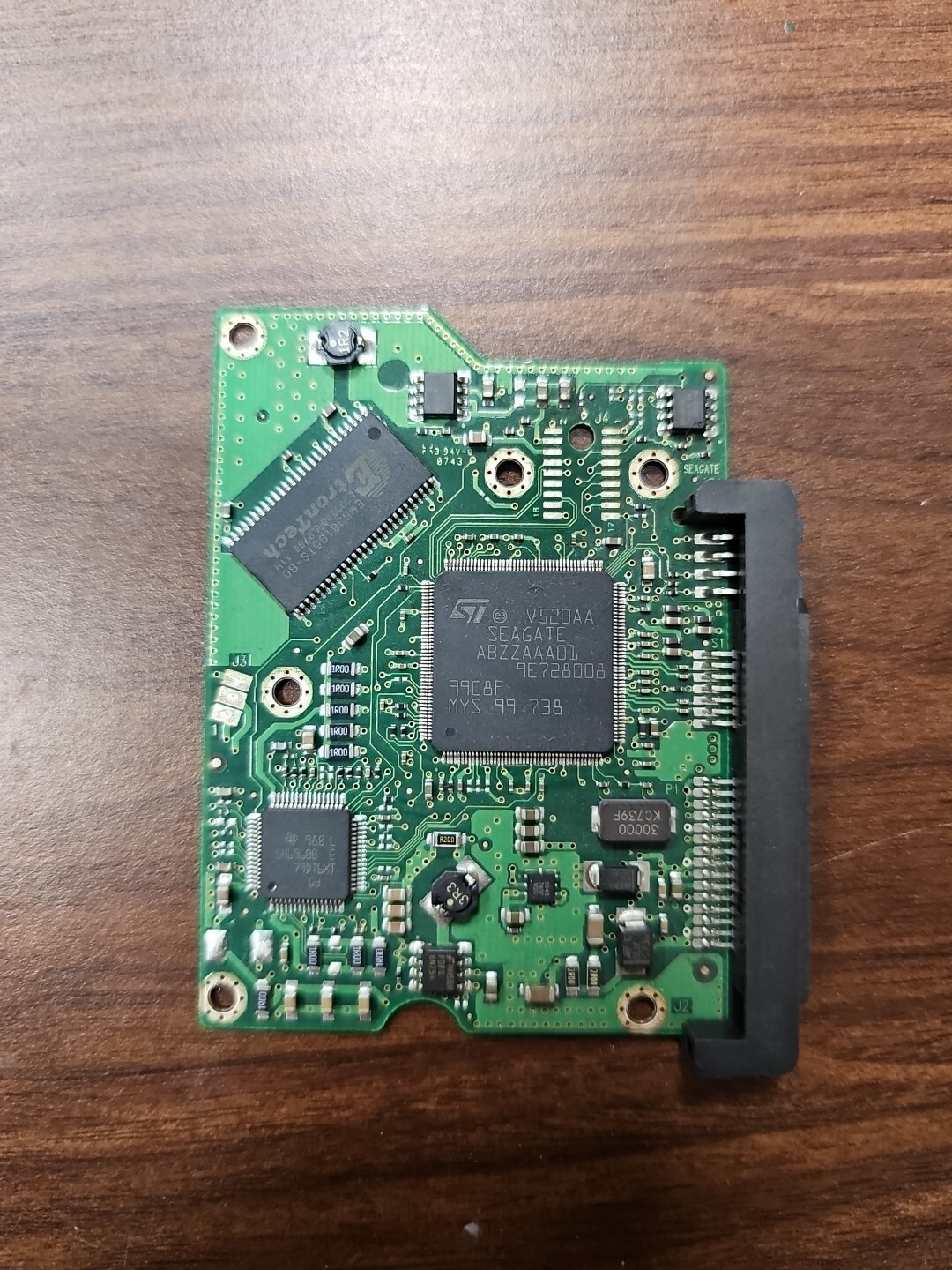 Maxtor & Seagate ST3160815AS 100428473 REV C PCB Logic Board  