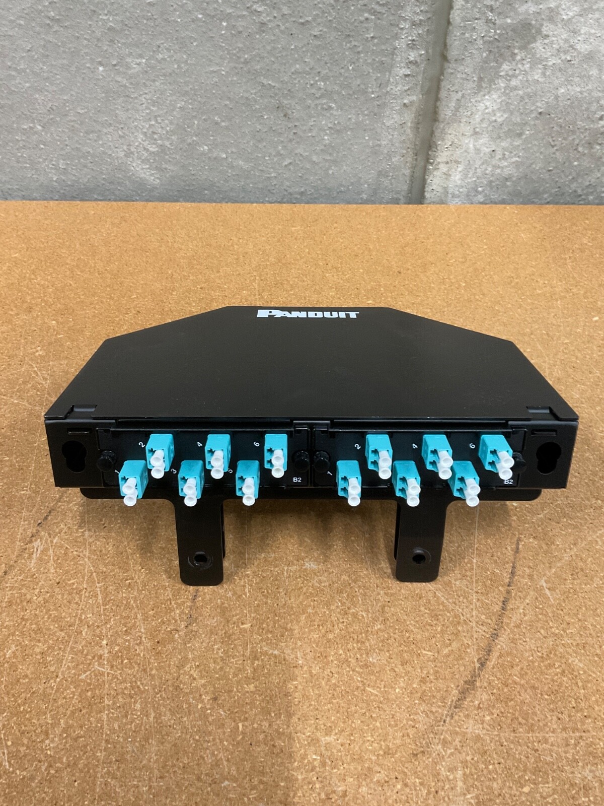 PANDUIT Fiber Ladder Rack Mount Enclosure FLRME w/ X2 Modules FC2XN-12-10B2