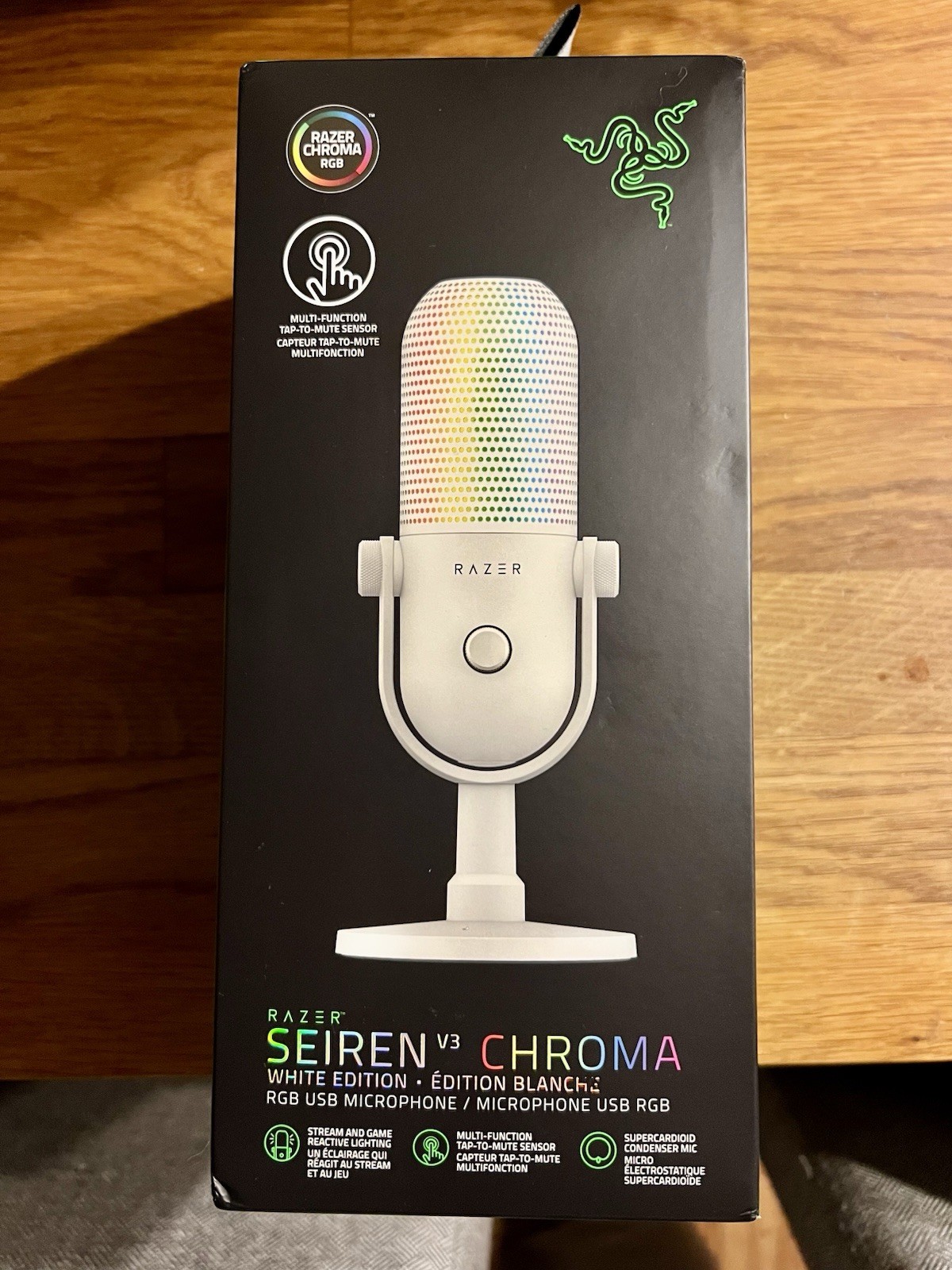 New in Box Razer Seiren V3 Chroma White RGB USB Mic w/ Mute Button, Desk Stand