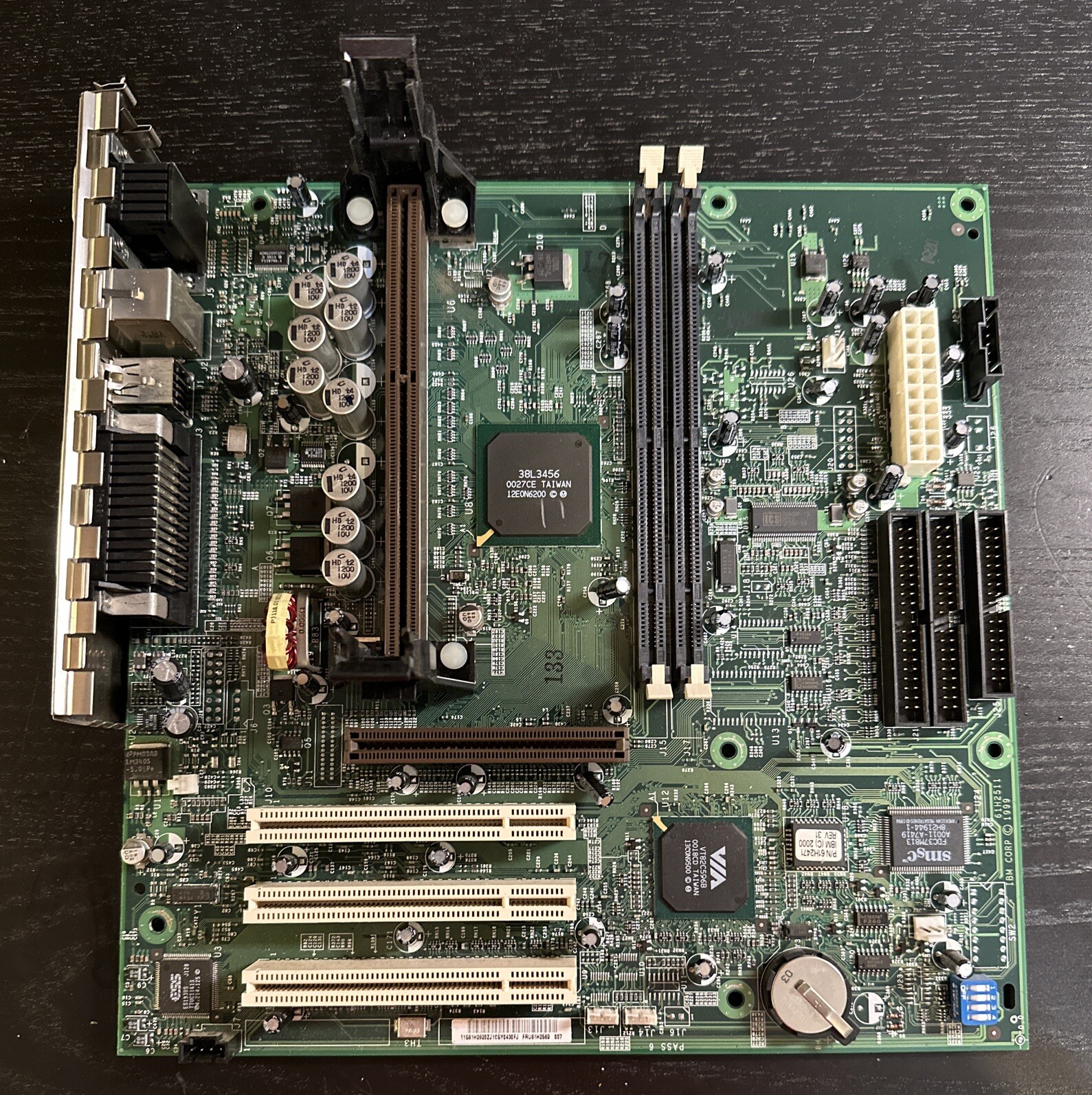 VINTAGE IBM FRU 61H2569 ATX PCI MOTHERBOARD 61H2511