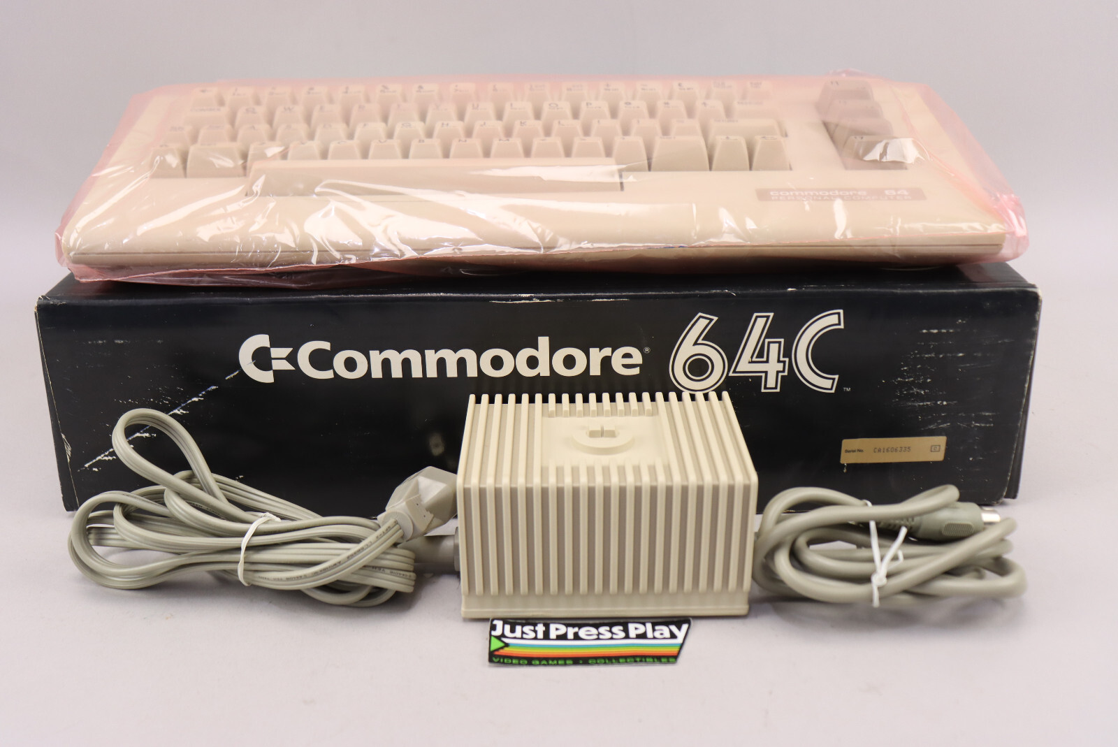Commodore 64C Personal Computer PC w/Power Supply & Box Looks NOS but NO MANUALS