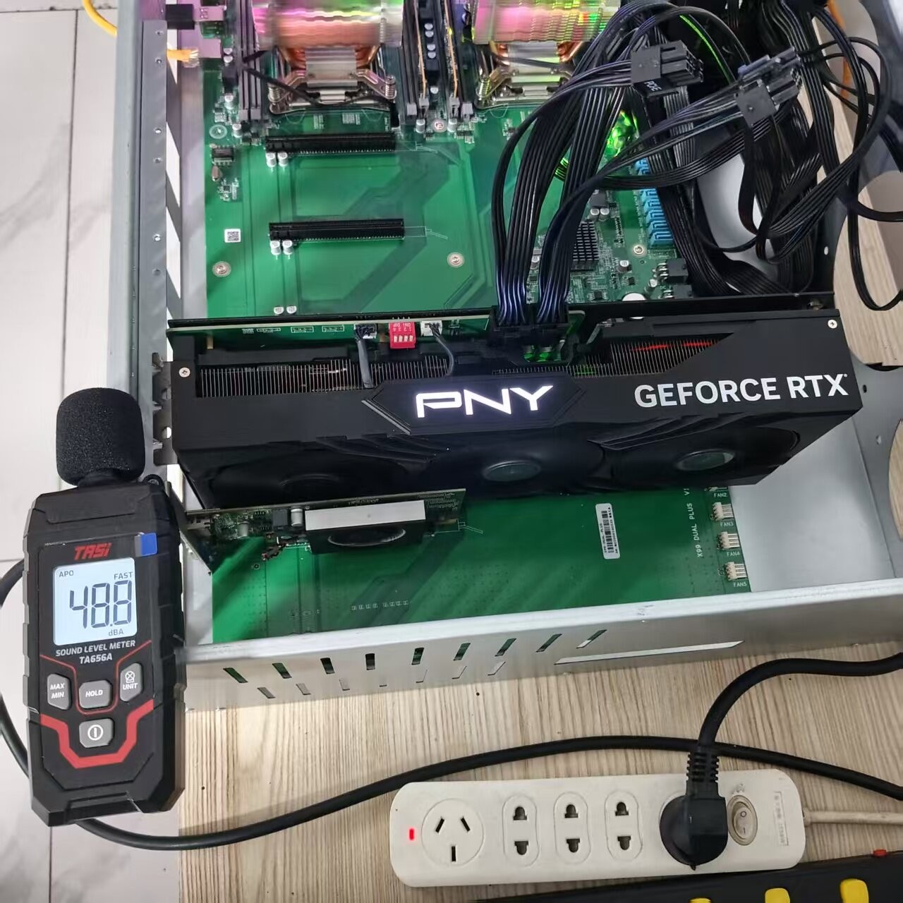 PNY NVIDIA Tesla V100 SXM2 16G/32G PCIE Modified Graphics Card 3 Fans wholesale
