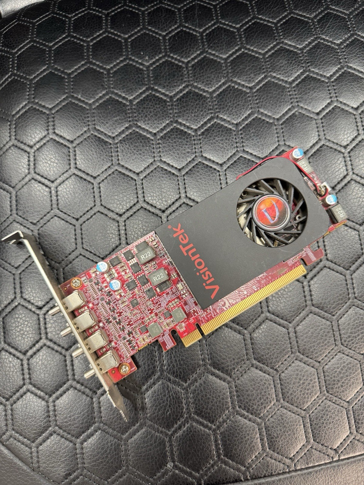 Visiontek VT 7750x4 PCIe 2gb 4x Mini DisplayPort