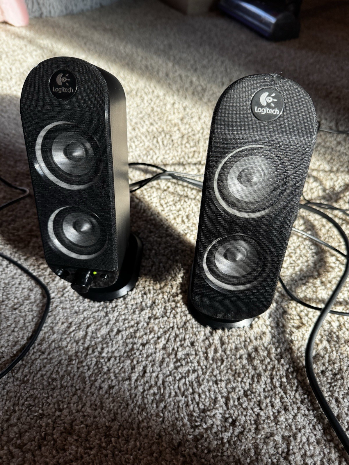 Logitech X230 Speaker System