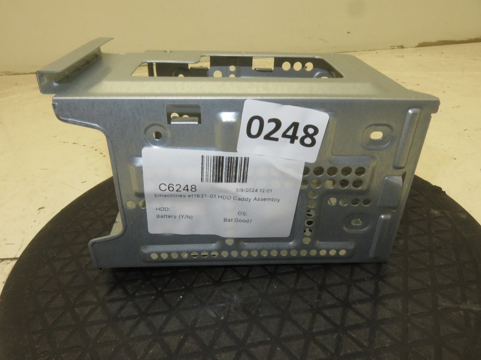 eMachines et1831-01 OEM HDD Caddy / Cage / Mount