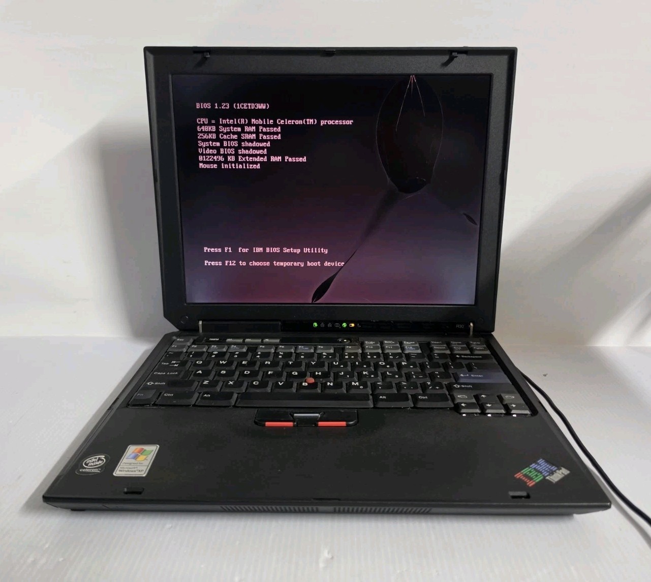 IBM Thinkpad R30 Type 2656 Laptop Read Description 
