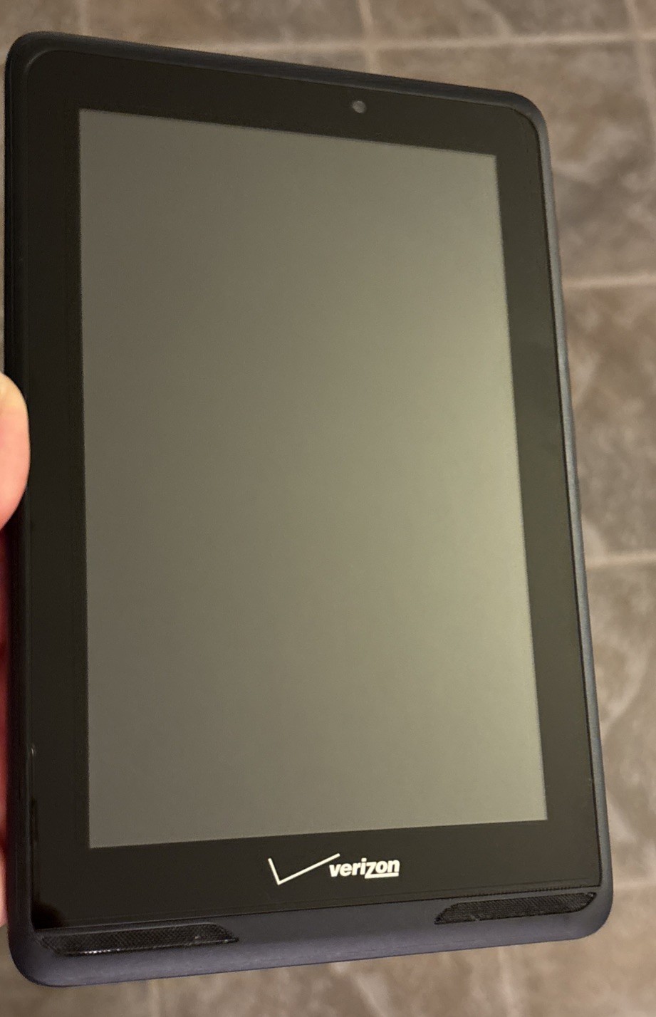 Verizon Ellipsis 7 Tablet QMV7A  Bundle With Case Tested Working