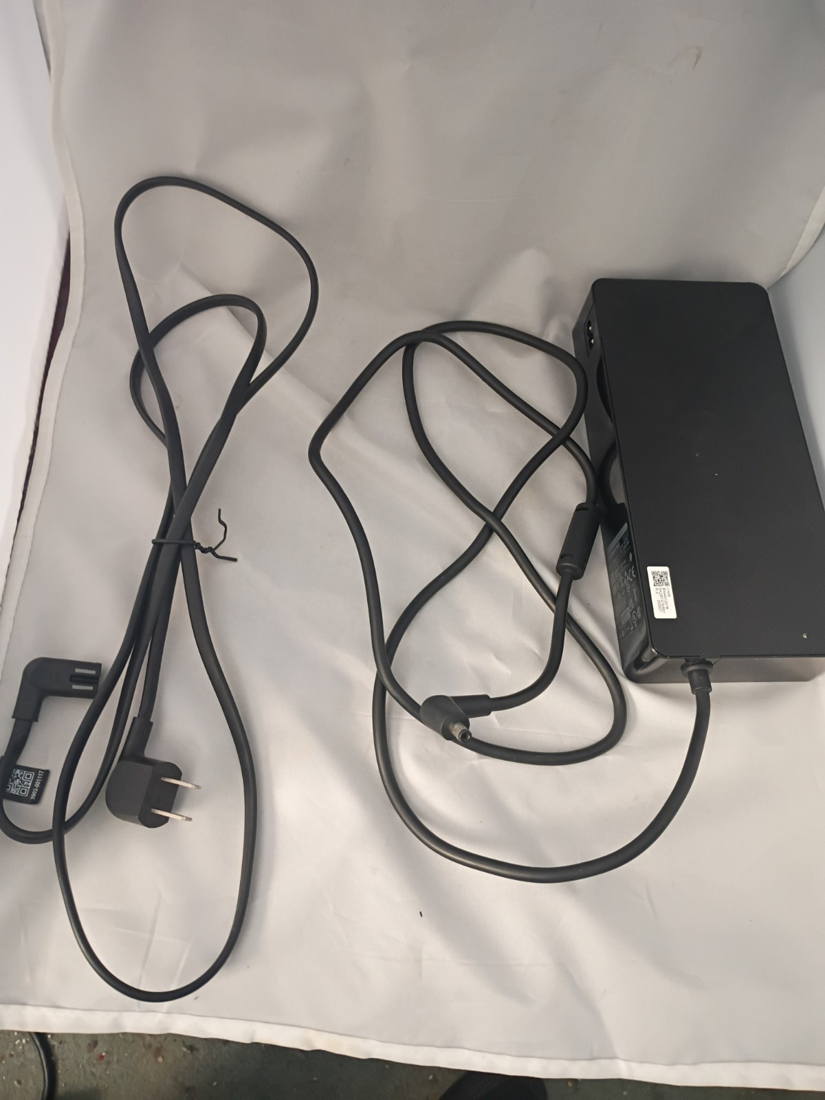 Genuine Original OEM Samsung 220W/20.0 V AC Power Adapter A22020-BPN BN4401207B