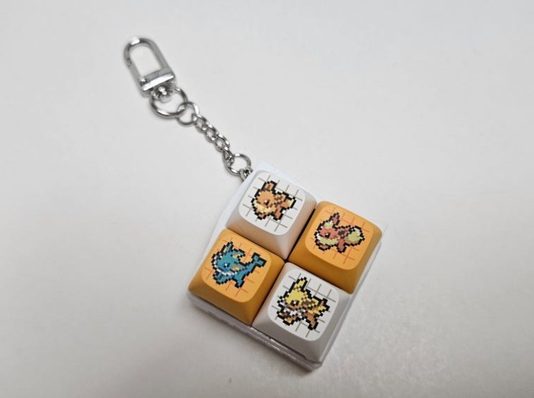 Pokemon X CU Eevee Mechanical Keyboard Keycap Keychain Limited