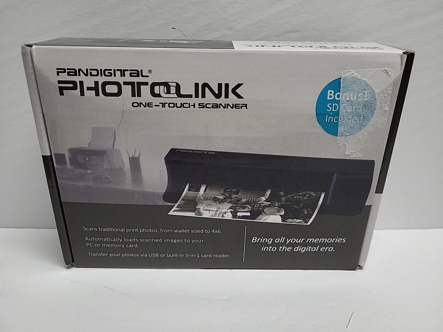 Pandigital Photolink One-Touch Flatbed Scanner - PANSCN01. New Open Box