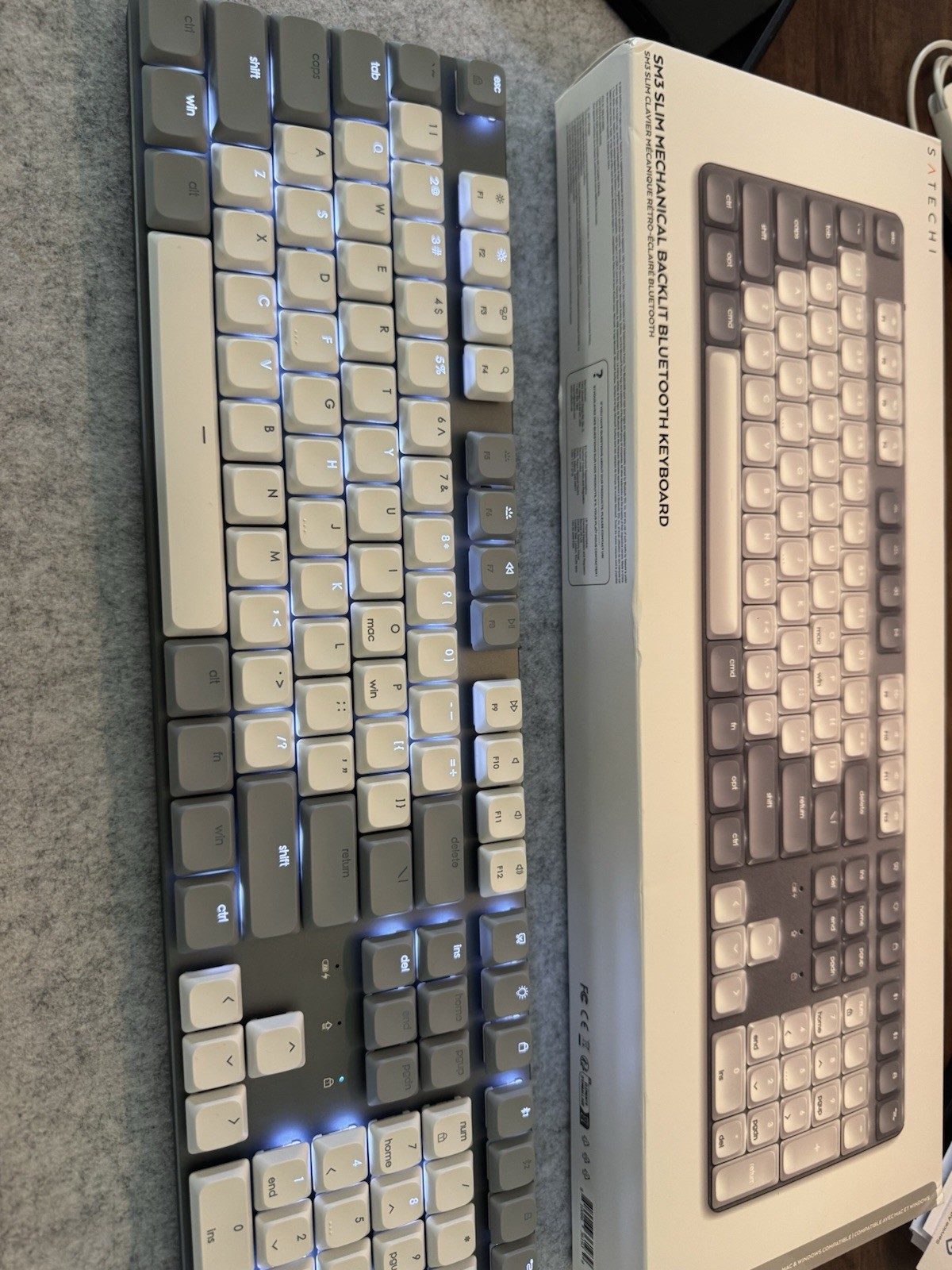 Satechi Slim X1 Bluetooth Backlit Keyboard Space Gray, Multi-Device Sync