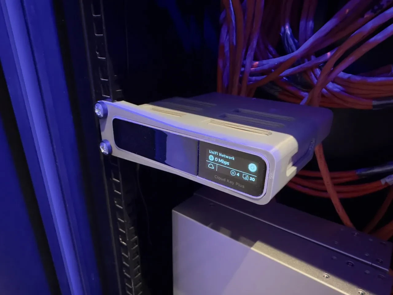 Ubiquiti UniFi Cloud Key Gen2 Rack Mount 1U  Reversible Left/Right