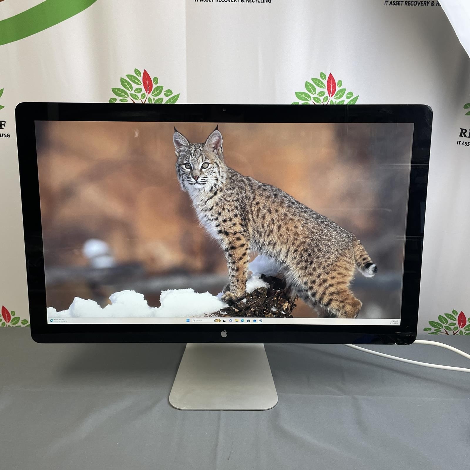 APPLE 27" Cinema Display Monitor A1316, 2560 x 1440 (SEE PHOTOS) #1073