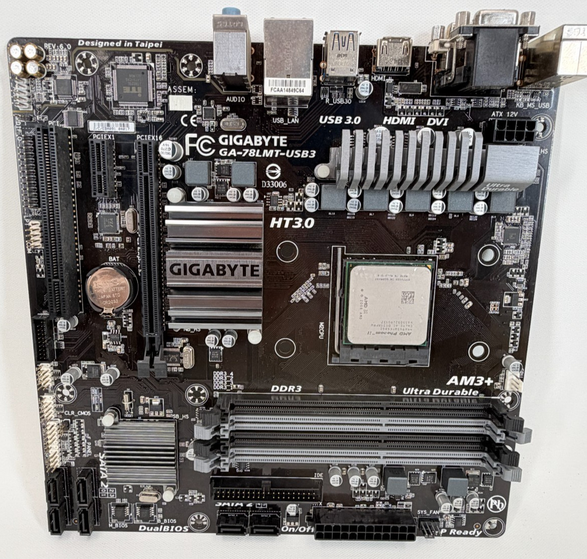 Gigabyte GA-78LMT-USB3 AM3+ Motherboard w/ AMD Phenom II X4 945 CPU Untested