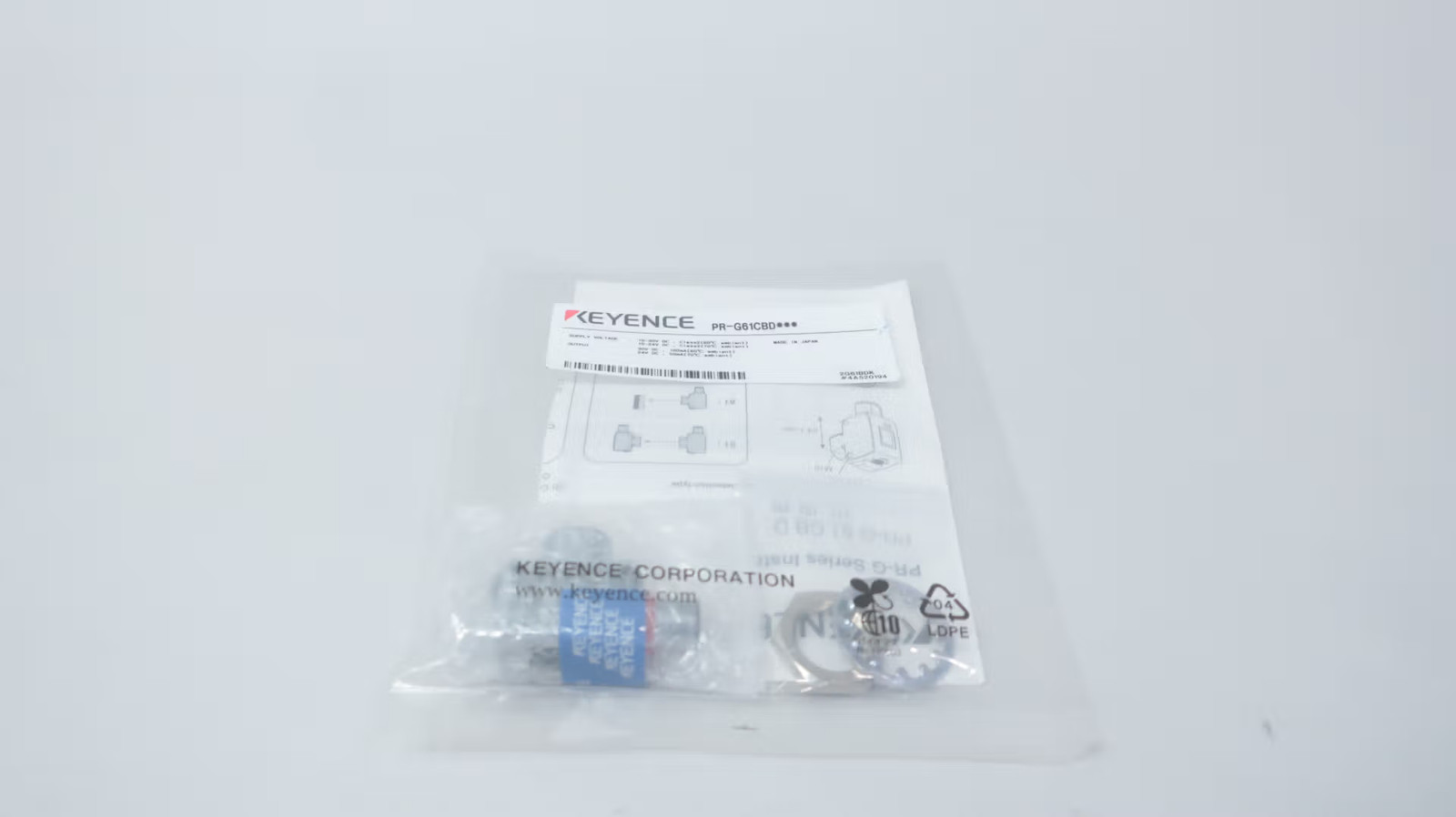 Keyence PR-G61CBD Retro-reflective Photoelectric Sensor 10-30v-dc