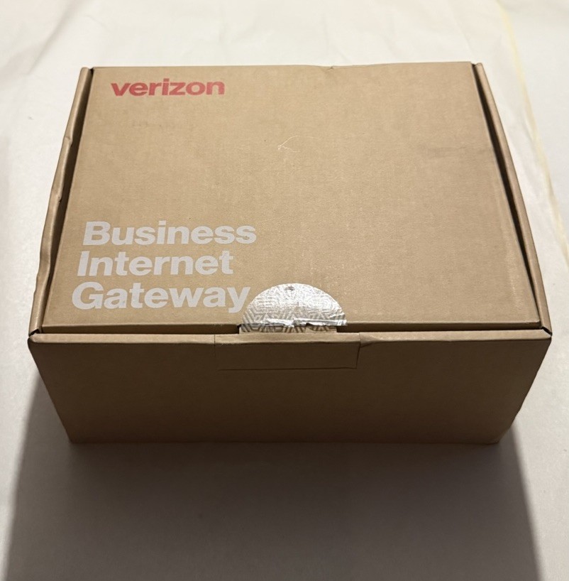 Verizon Business 5G Internet Gateway 2-Port Ethernet Router (XC46BE) Black