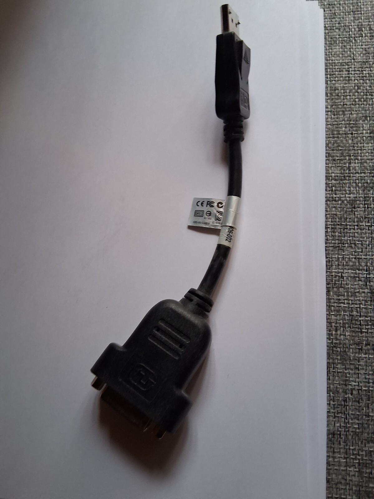 HP BizLink DVI to DisplayPort Dongle (Part # 481409-001)