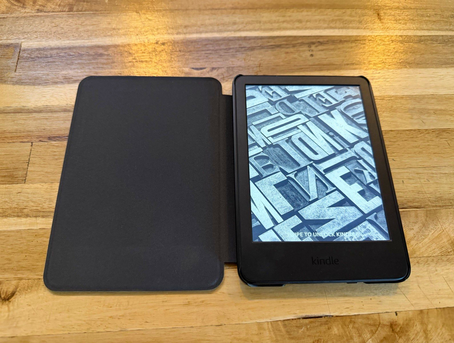 Amazon Kindle 11th generation bundle with charging cable and case