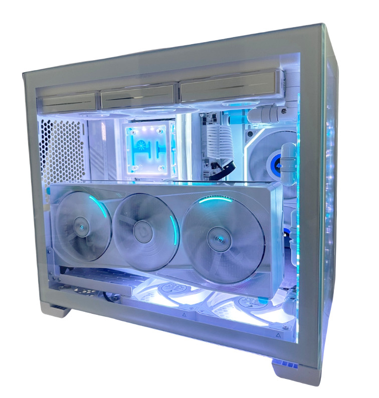 PC GAMING WATERCOOLED WINTER WHITE  PC AMD 9800X3D NVIDIA RTX 5090 MASTER ICE WH