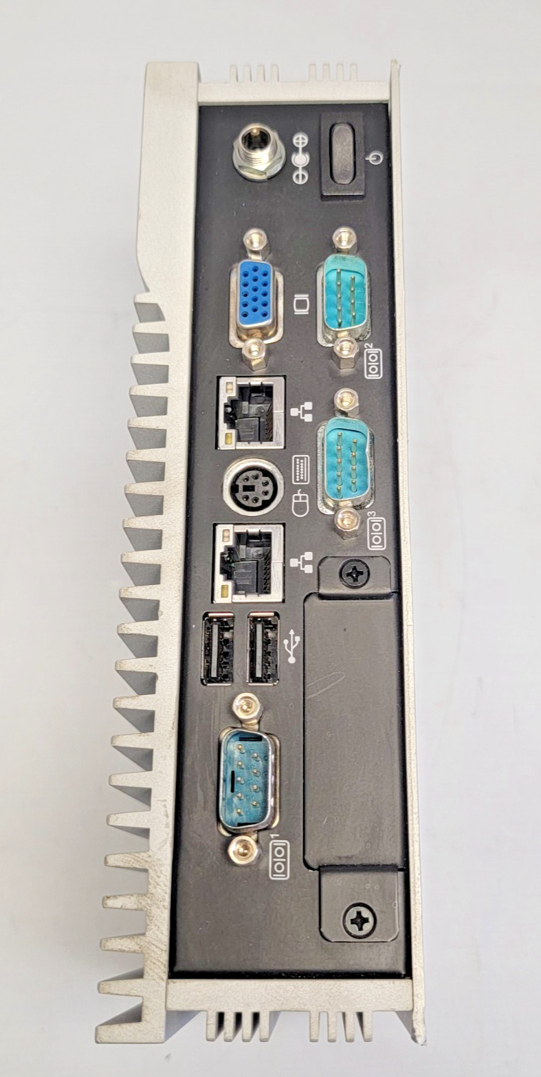 Axiomtek eBox620-831 FL1