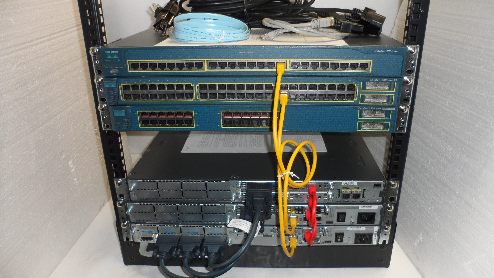 Complete Cisco CCENT CCNA CCNP  2821 2600 XM WS-3750-24 FREE RACK 14U