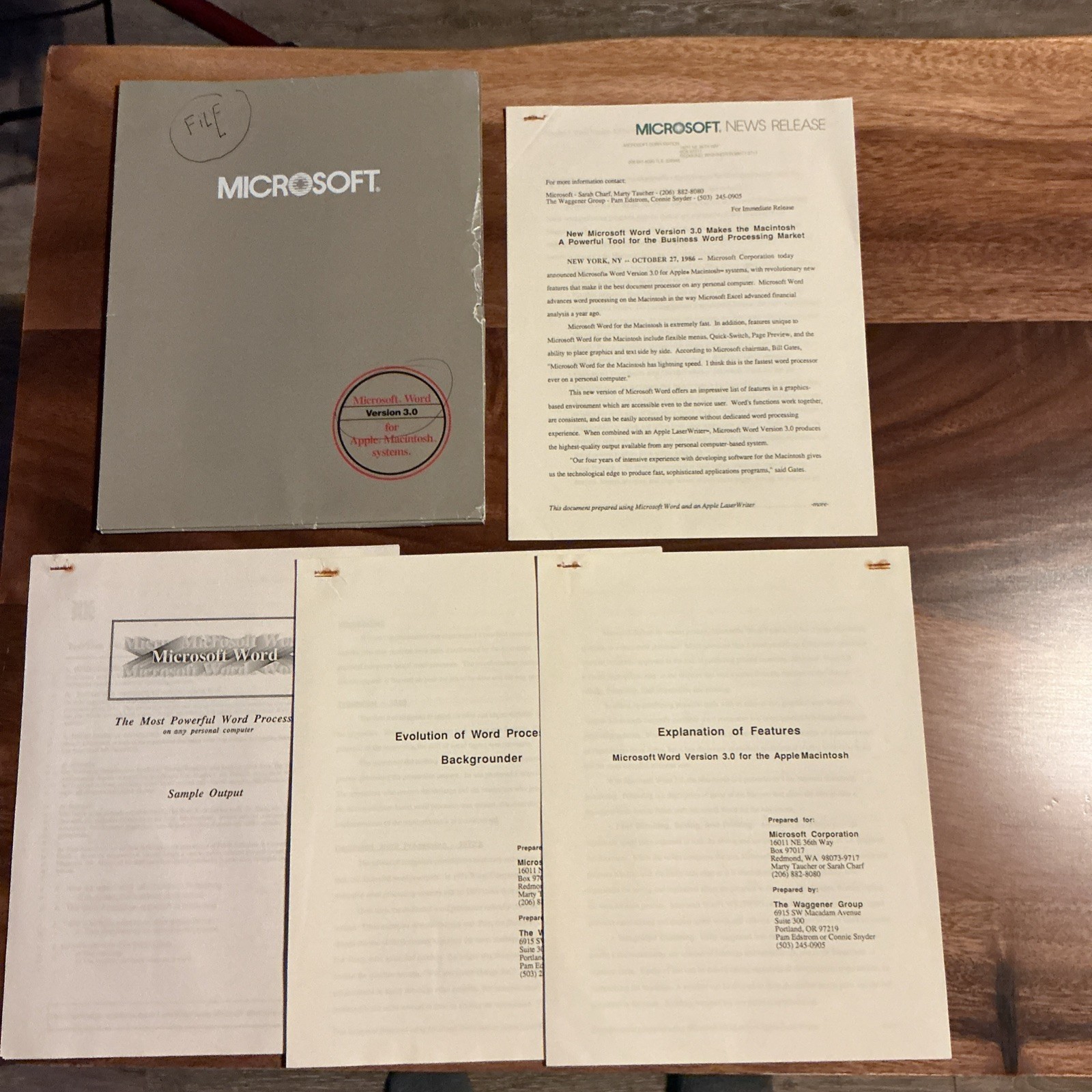 1986 Microsoft Word 3.0 Macintosh Press Kit Sample Output Backgrounder