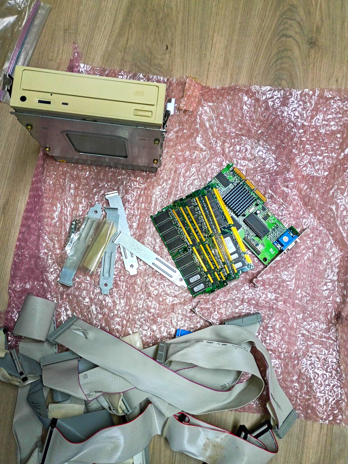 Lite-On LTN-483S (MPN LTN-483S) Beige ATAPI Internal CD-ROM Drive