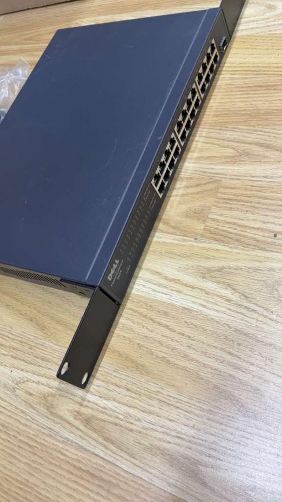 Dell PowerConnect 2624 24-Port Fast Ethernet Managed Network Switch Rackmount