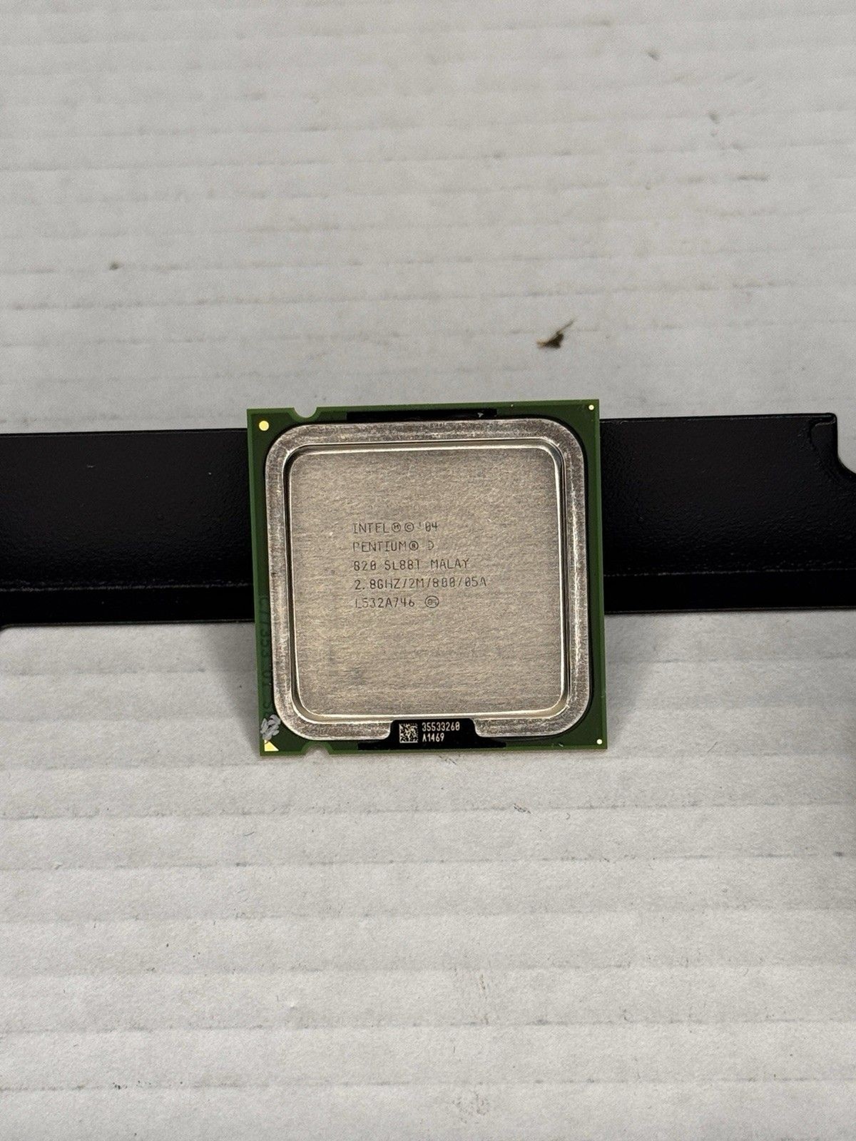 Intel Pentium 4  2.80GHZ/512/533