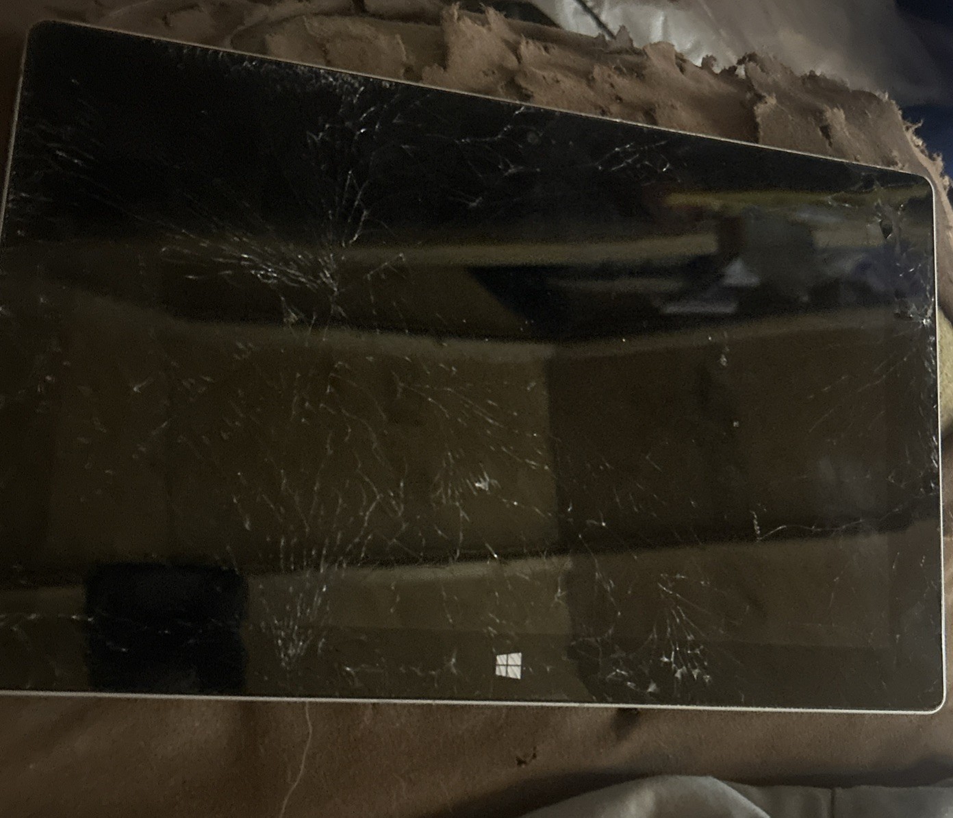 Microsoft Surface Tablet 32GB RT Edition Windows - Grey UNTESTED/PARTS/REPAIR