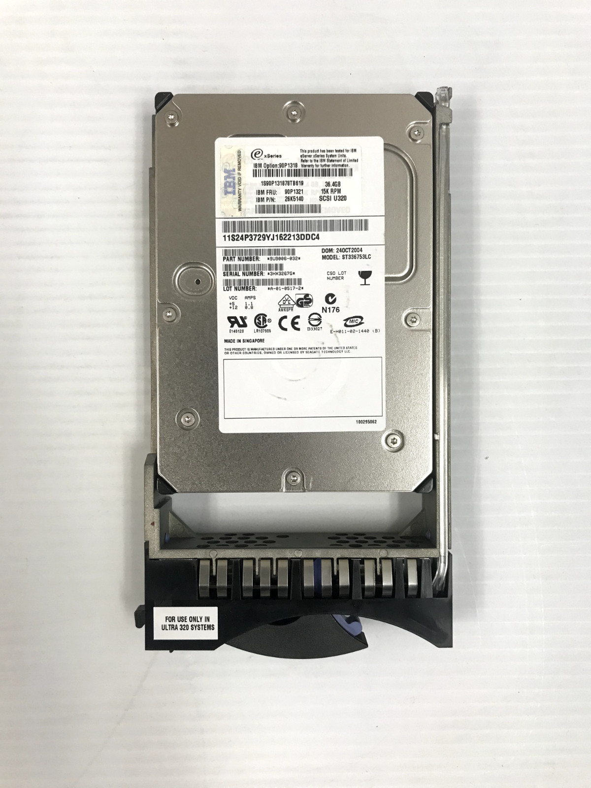 IBM 90P1321 36.4GB ULTRA-320 3.5" 80-pin 15k RPM SCSI HDD
