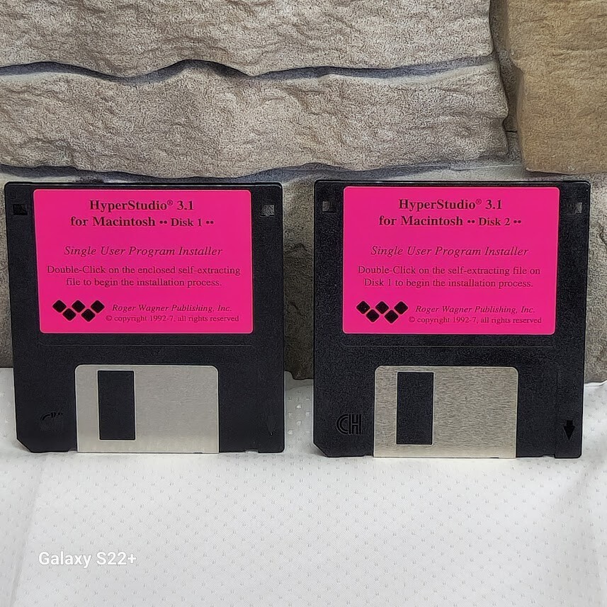 Vintage 90's Hyper Studio 3.1 Software Apple Macintosh 3.5" Floppy Disk 1 & 2