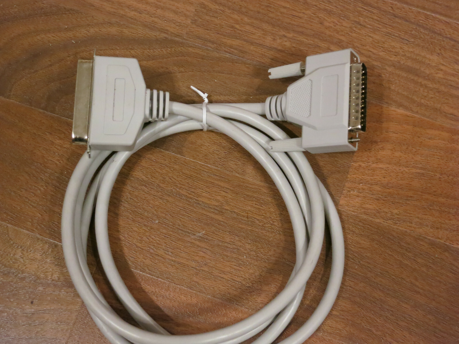 25 PIN MALE TO FEMALE END 6 FT GRAY CONNECTION EXTENSION COMPUTER CABLE NEW