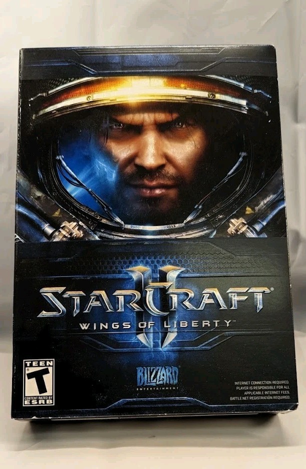 BOX Starcraft II Wings of Liberty Computer Game