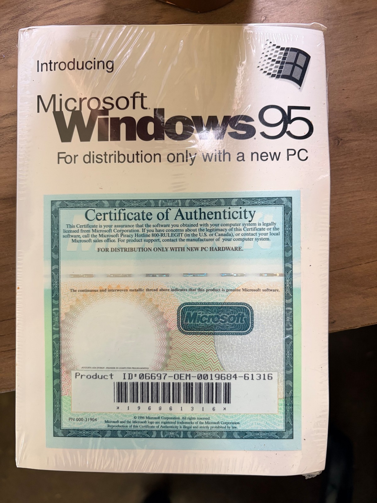 Vintage NOS Microsoft Windows 95 WIN95 OEM Booklet COA Product Key CD Sealed