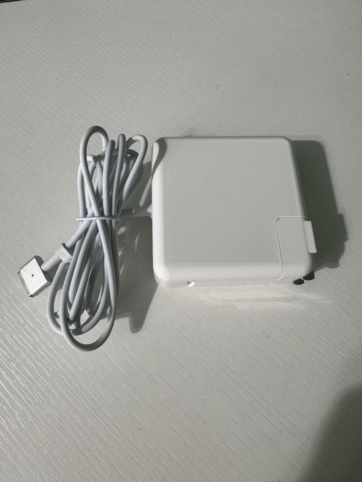 85W Replacement MagSafe 1 T-Tip Charger for Apple MacBook Pro 20V 4.25A